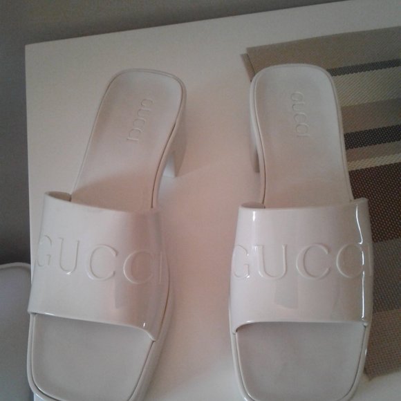 COPY - Woman Gucci  sandale  new size 9 original Italy - Picture 1 of 4
